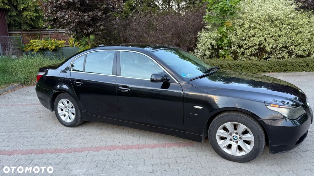BMW Seria 5 525d - 14