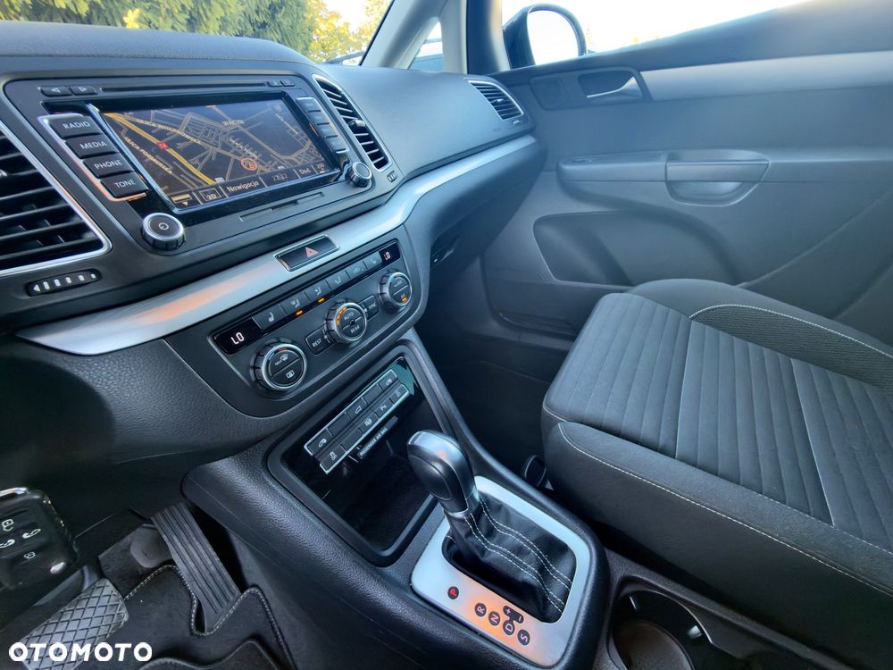 Volkswagen Sharan - 28