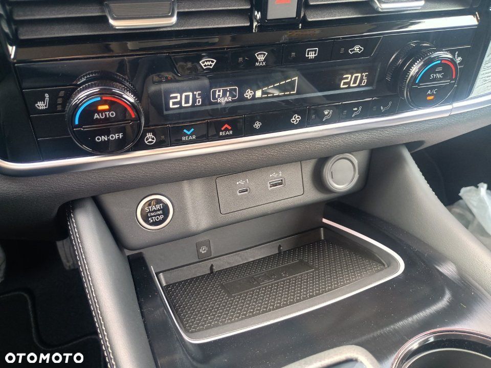 Nissan X-Trail - 13