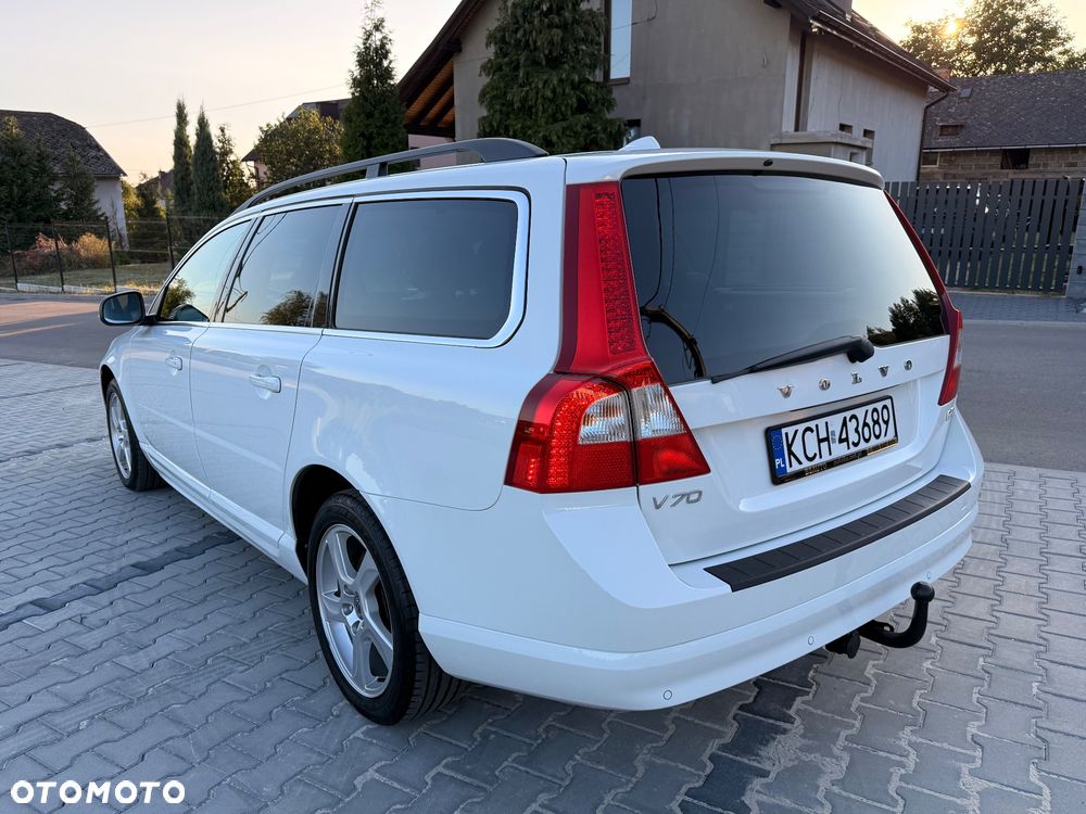 Volvo V70 D3 Momentum - 7