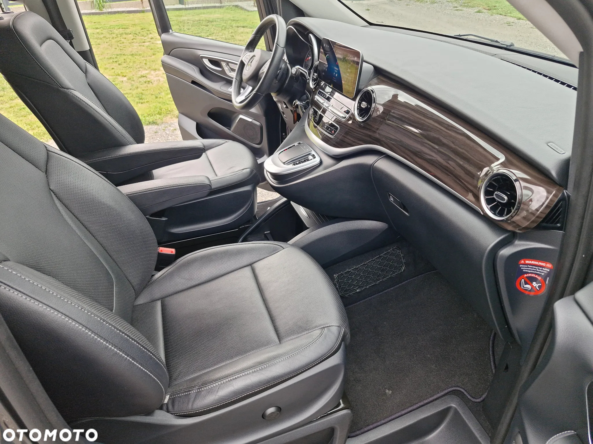 Mercedes-Benz Klasa V 300 d lang 4Matic 9G-TRONIC Avantgarde Edition - 33