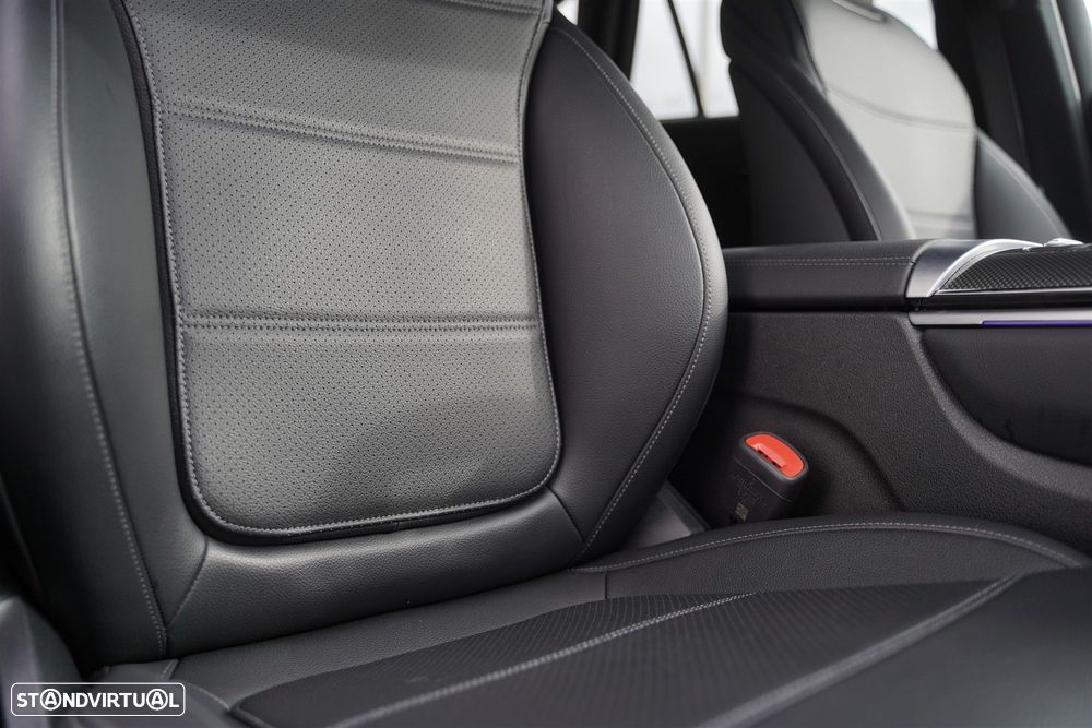 Mercedes-Benz GLC 300 de 4Matic - 38