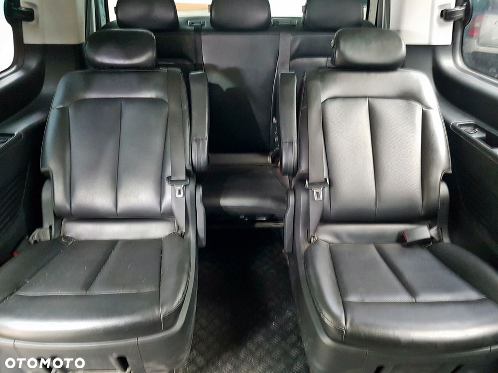 Hyundai H-1 - 21