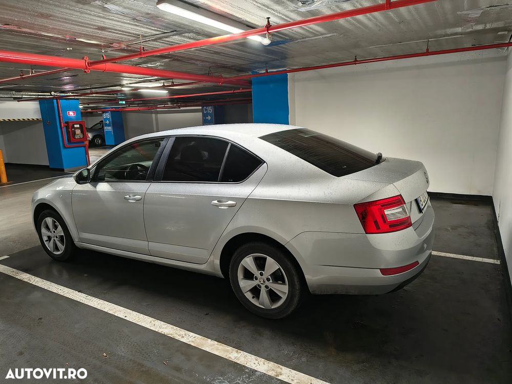 Skoda Octavia 1.6 TDI Ambition Greenline - 4