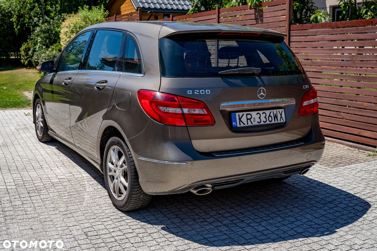 Mercedes-Benz Klasa B 200 CDI - 10
