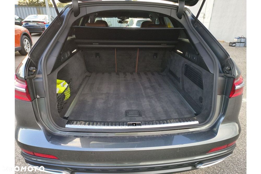 Audi A6 Avant - 11