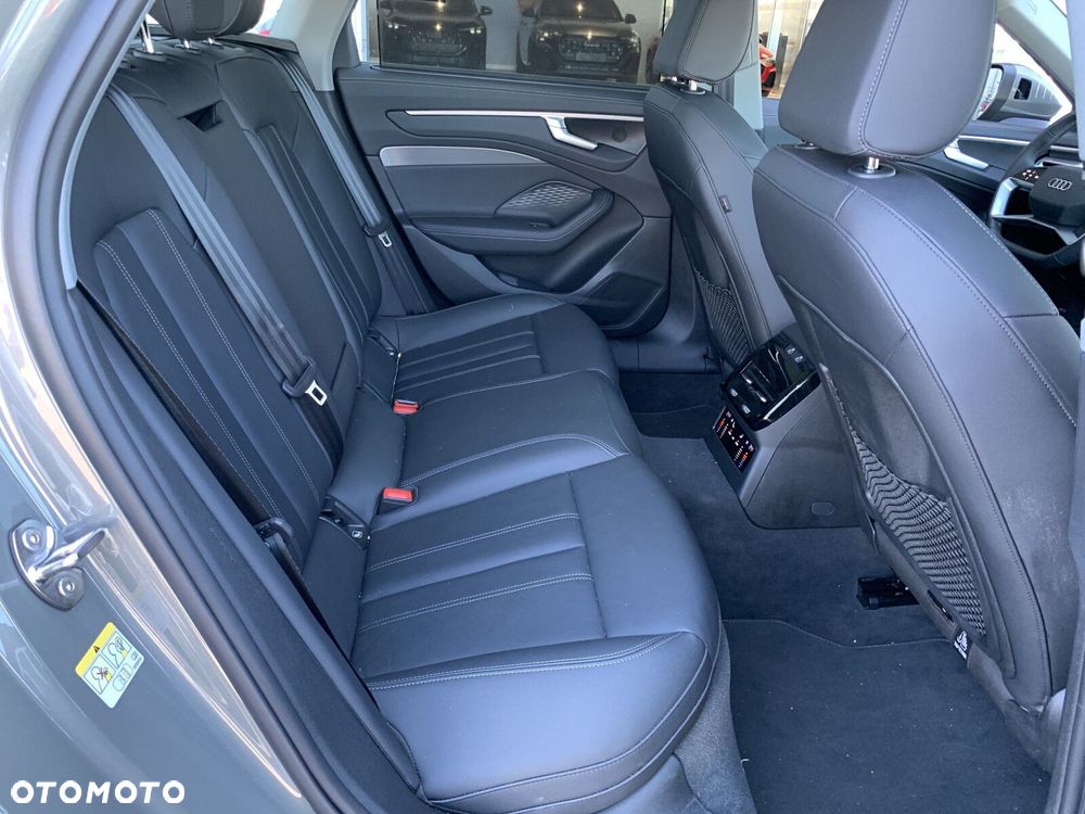 Audi A6 Avant TDI mHEV S tronic - 13