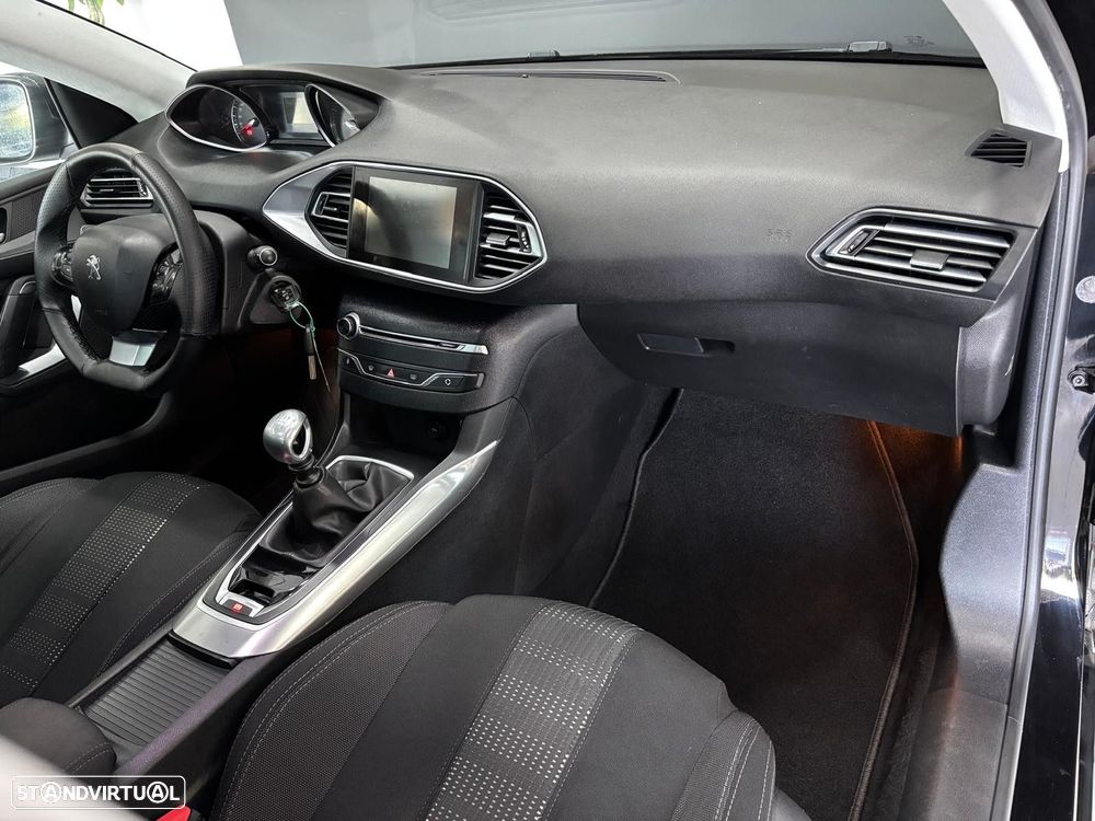 Peugeot 308 SW 1.6 BlueHDi Allure J17 - 10