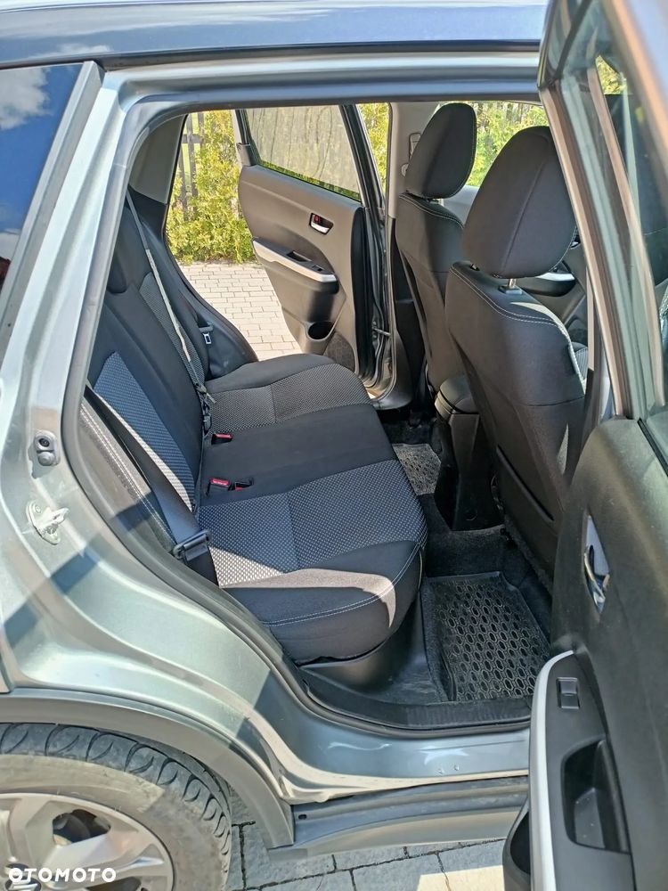 Suzuki Vitara 1.6 Comfort 2WD - 12