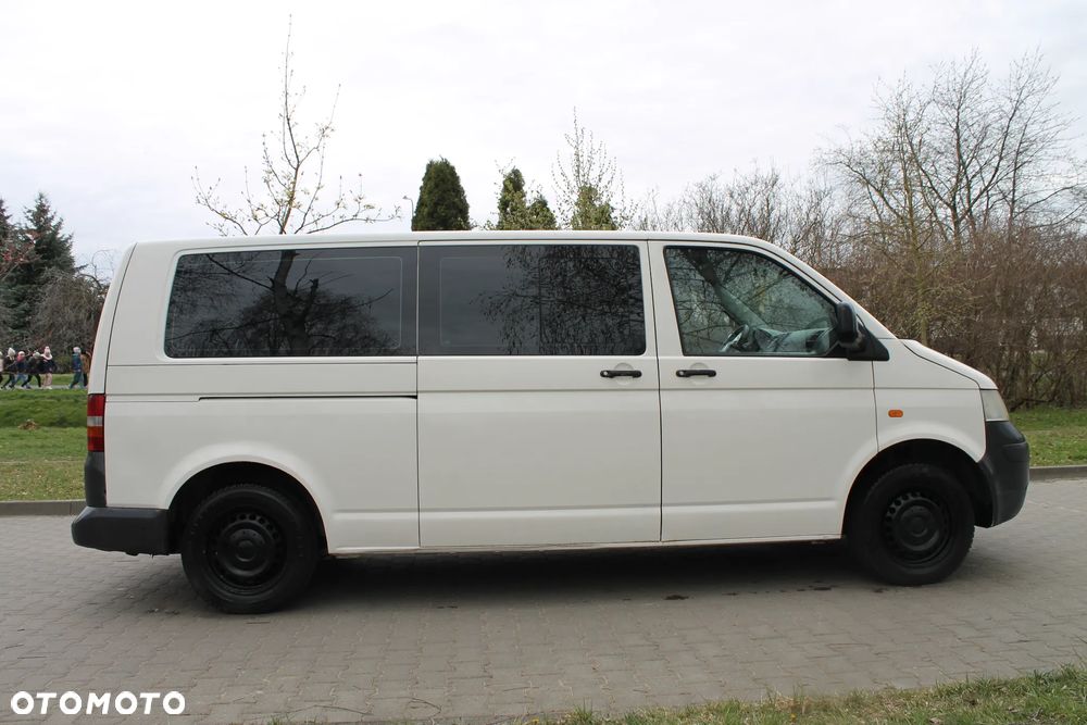 Volkswagen Transporter - 12