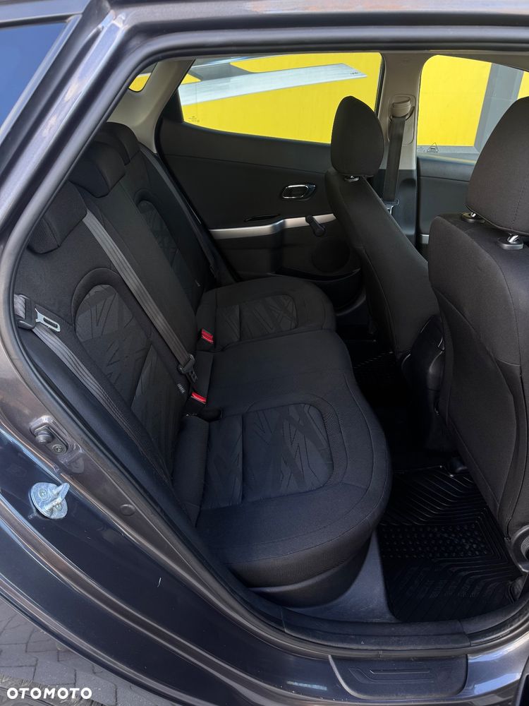 Kia Ceed 1.4 CVVT Attract - 14