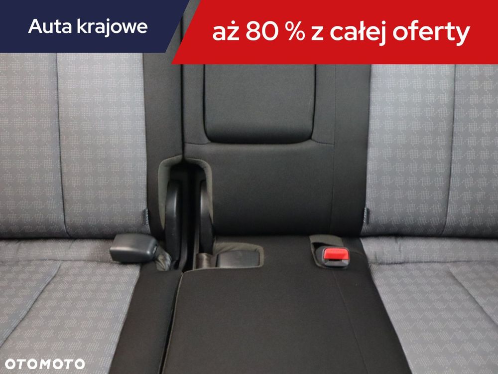Kia Venga - 12