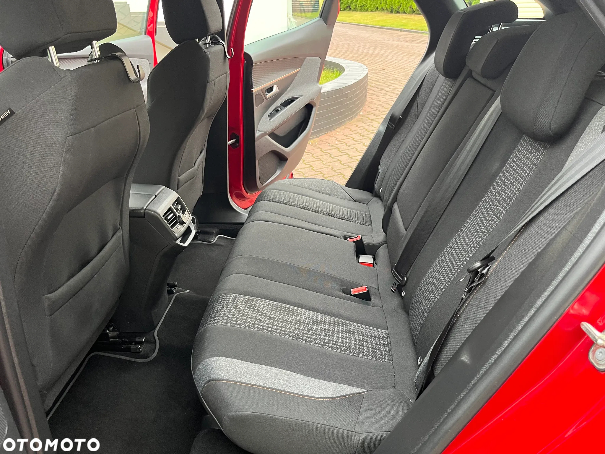 Peugeot 3008 1.2 PureTech Active Pack S&S - 18