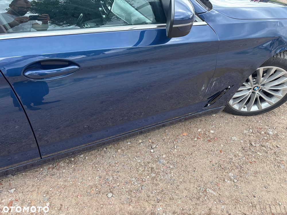 BMW Seria 5 530d xDrive - 15