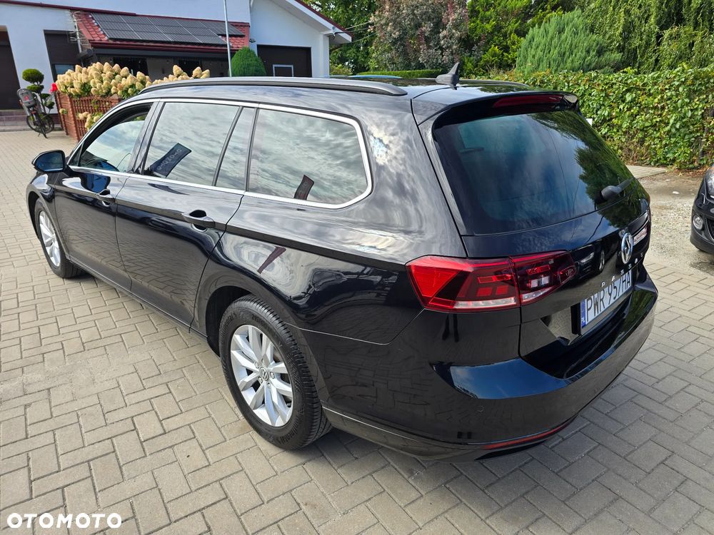 Volkswagen Passat Variant - 5