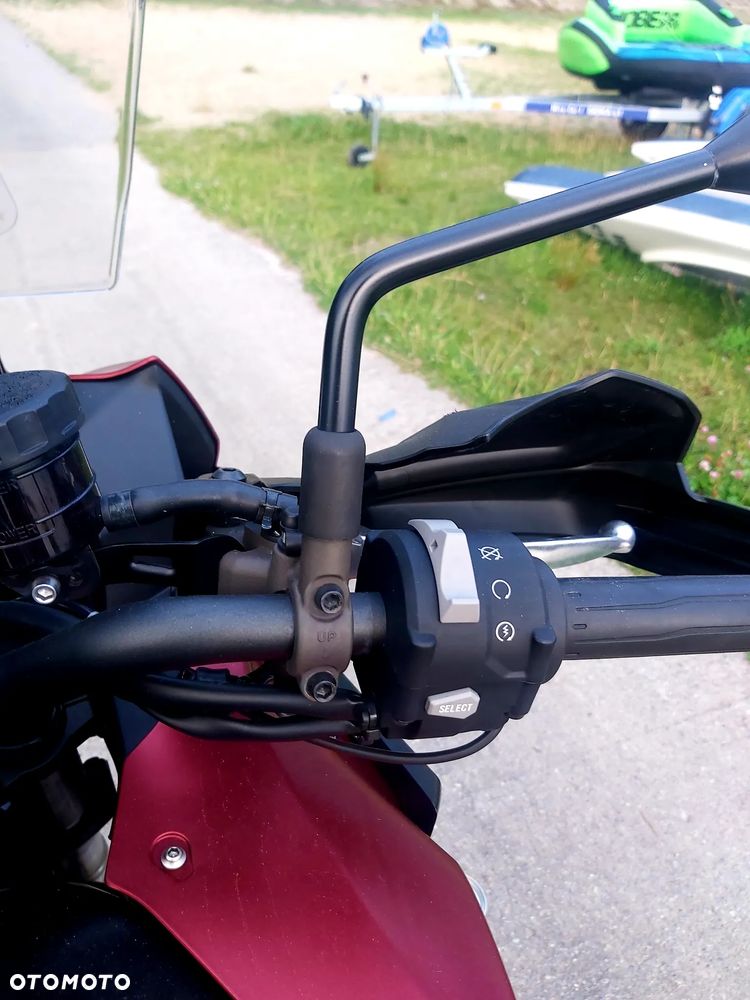 Kawasaki Versys 1000 - 10