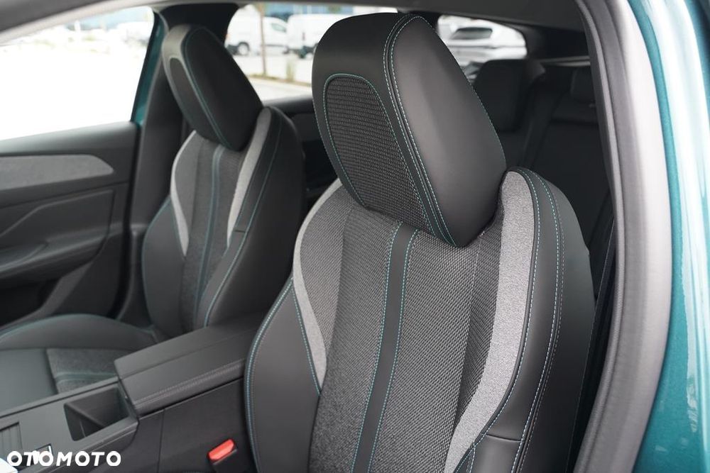 Peugeot 308 - 12