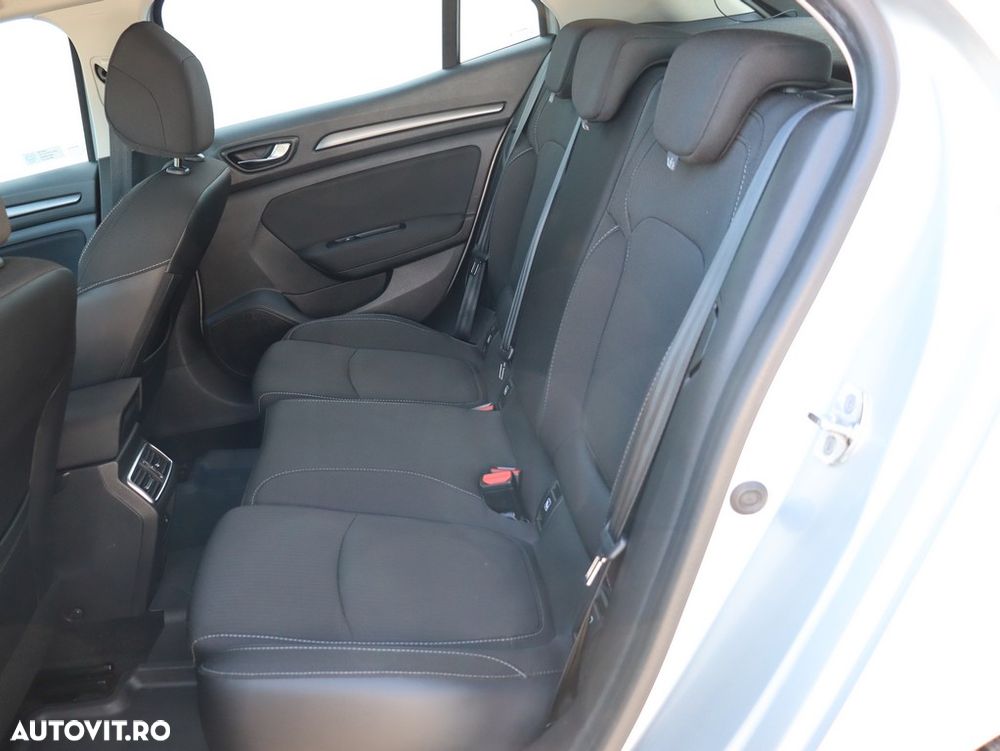 Renault Megane Blue dCi 116 Zen - 14