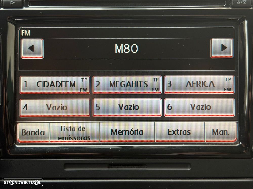 VW Jetta 1.6 TDi Confortline - 30