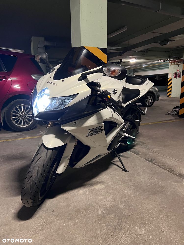 Suzuki GSX-R - 2