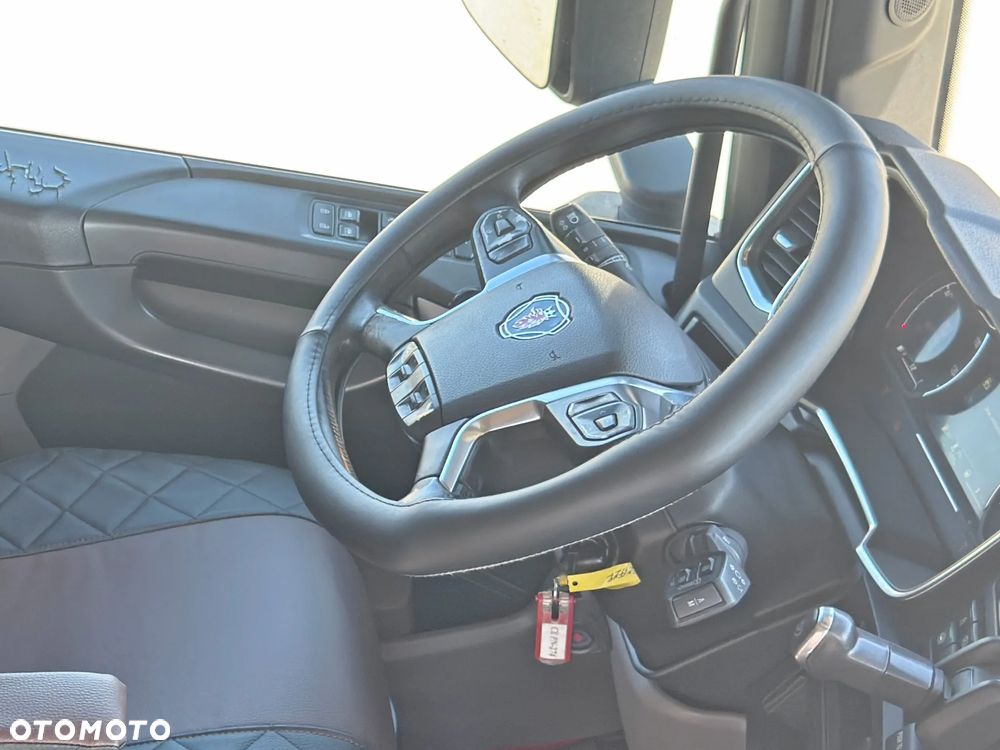 Scania R 410 * LAWETA 8,70m * 6x2 * STAN BDB - 11