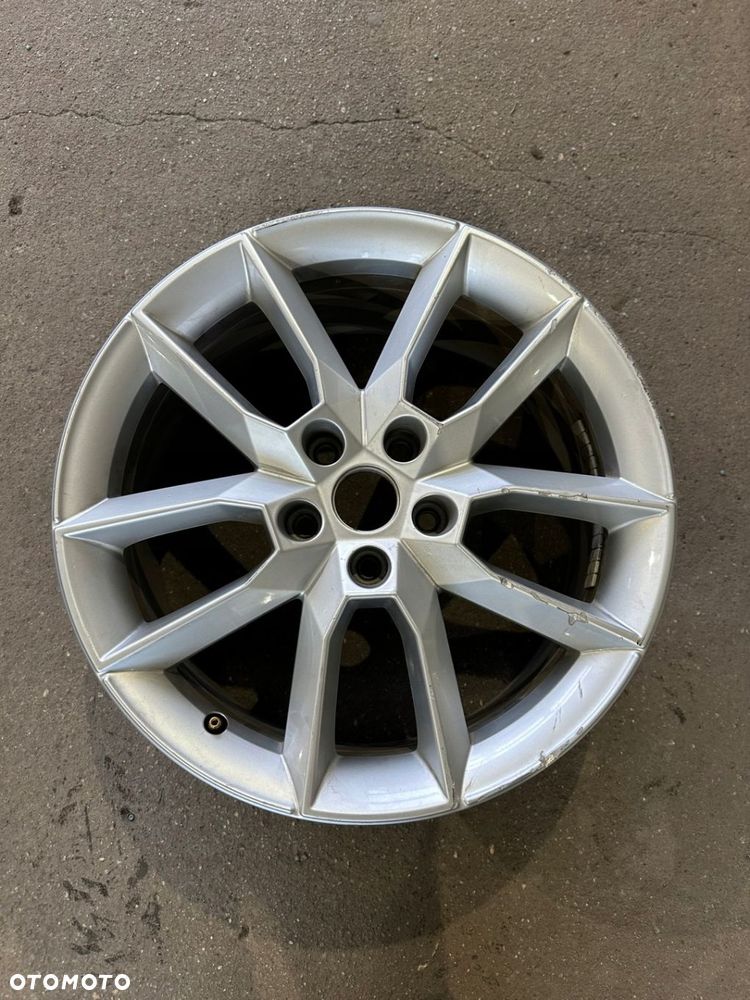 SKODA OCTAVIA FELGA ALU 1SZT 18 7,5 ET 51 5X112 5E0 601025 - 1