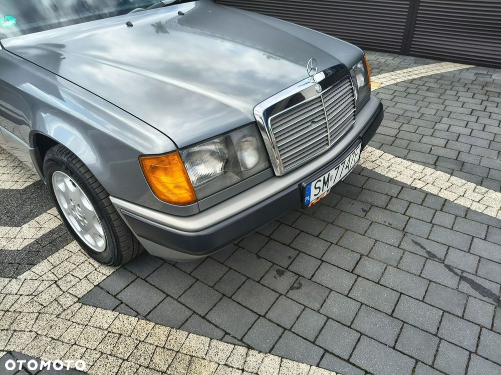 Mercedes-Benz W124 (1984-1993) - 19