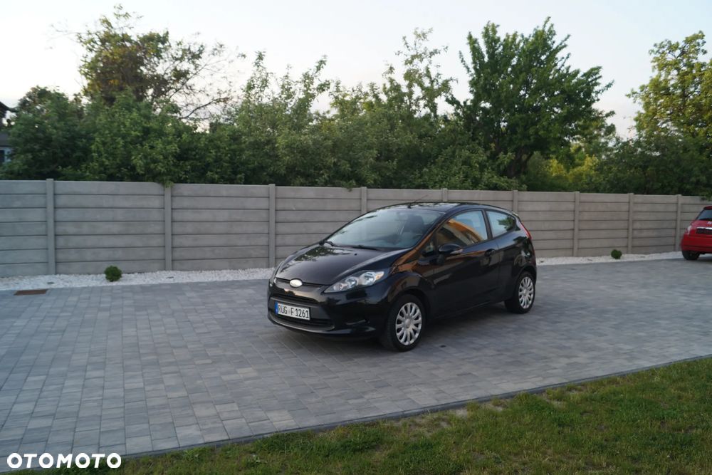 Ford Fiesta 1.25 Champions Edition - 25