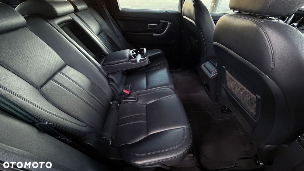 Land Rover Discovery Sport TD4 HSE Luxury - 17
