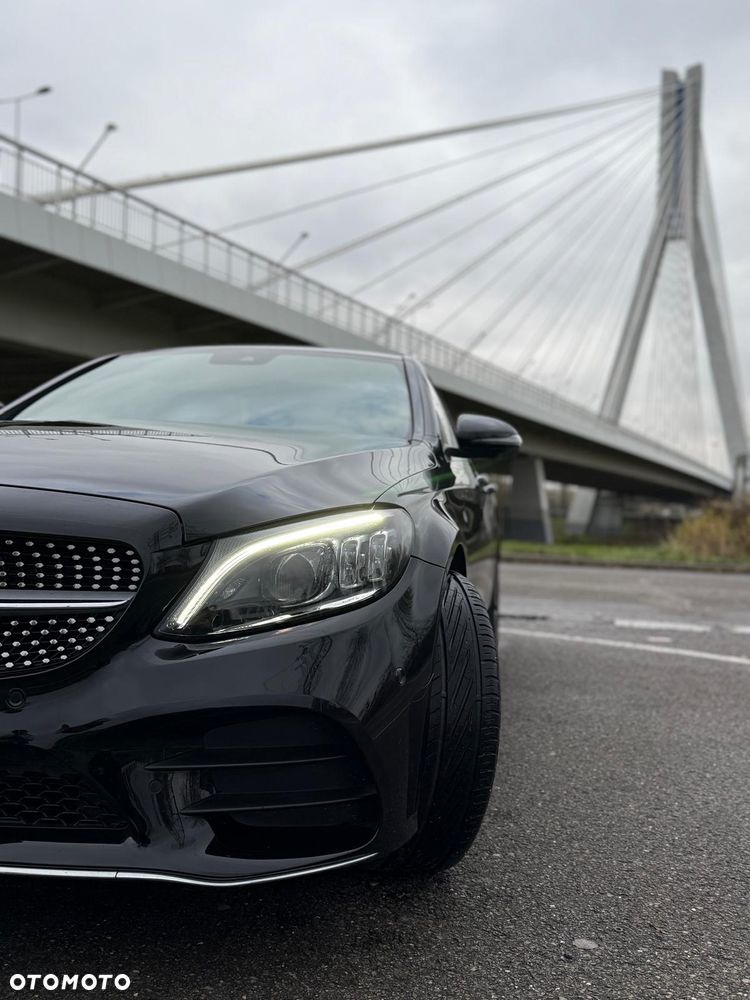 Mercedes-Benz Klasa C 200 4Matic 9G-TRONIC - 3