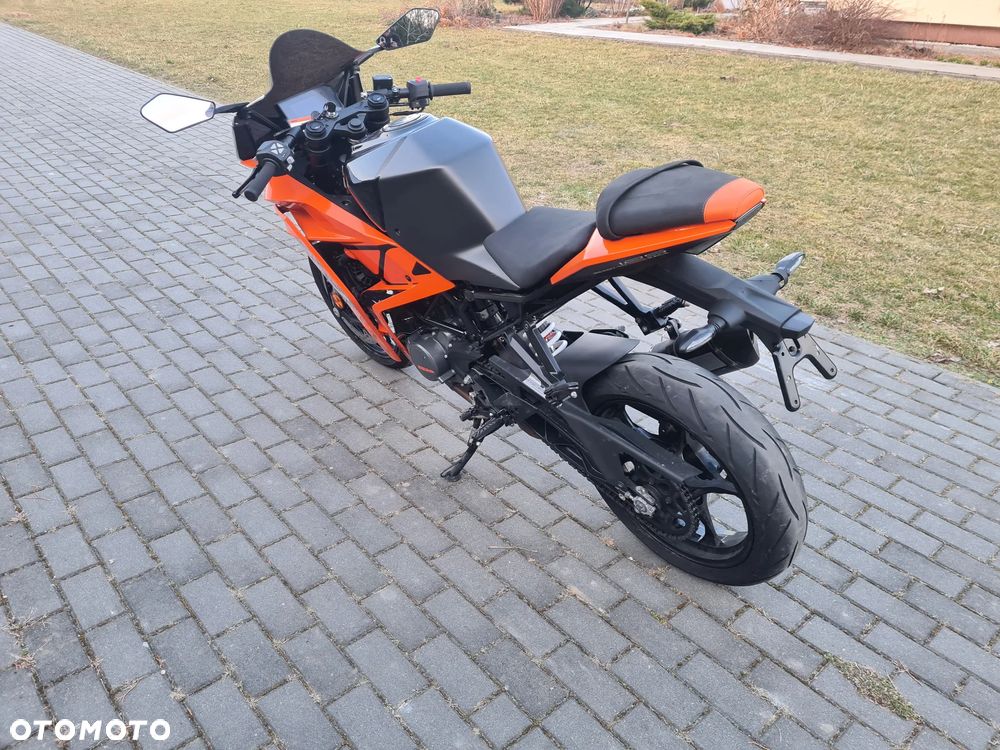 KTM RC 125 - 5