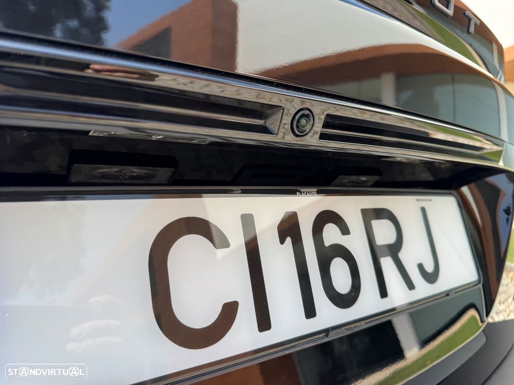 Peugeot e-2008 54 kWh GT - 17