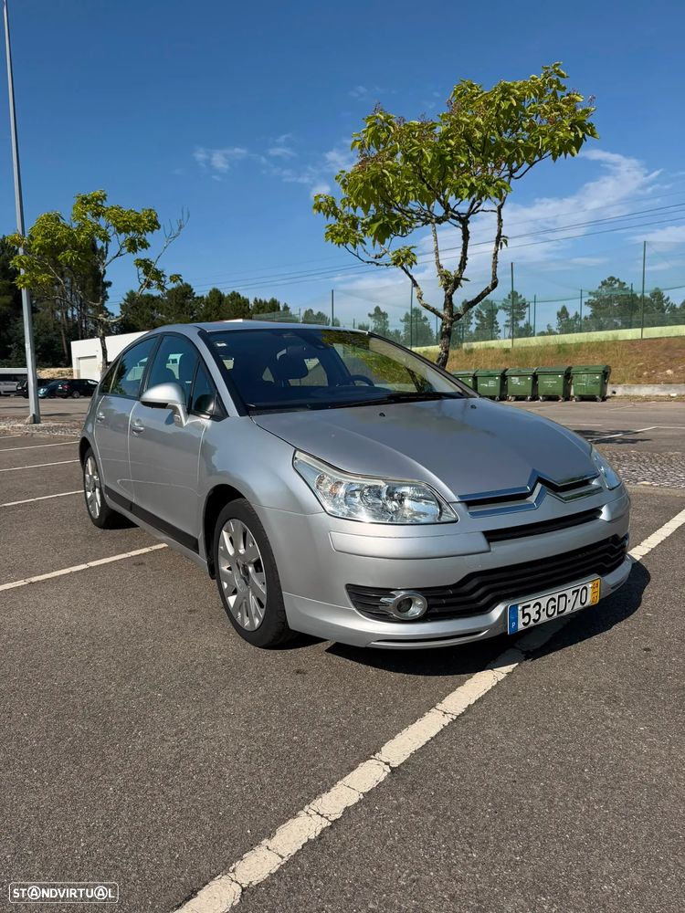Citroën C4 1.6 HDi 110 VTR Pack - 4