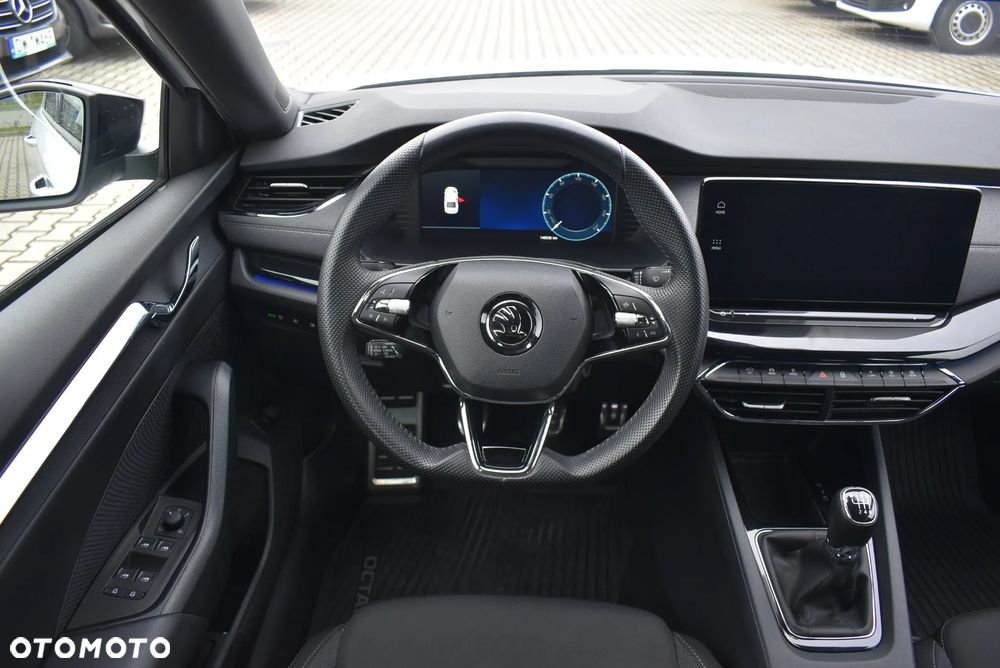 Skoda Octavia 1.5 TSI ACT Style - 24