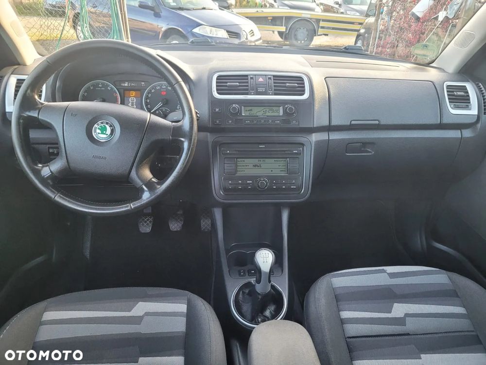 Skoda Roomster 1.4 16V PLUS EDITION - 14