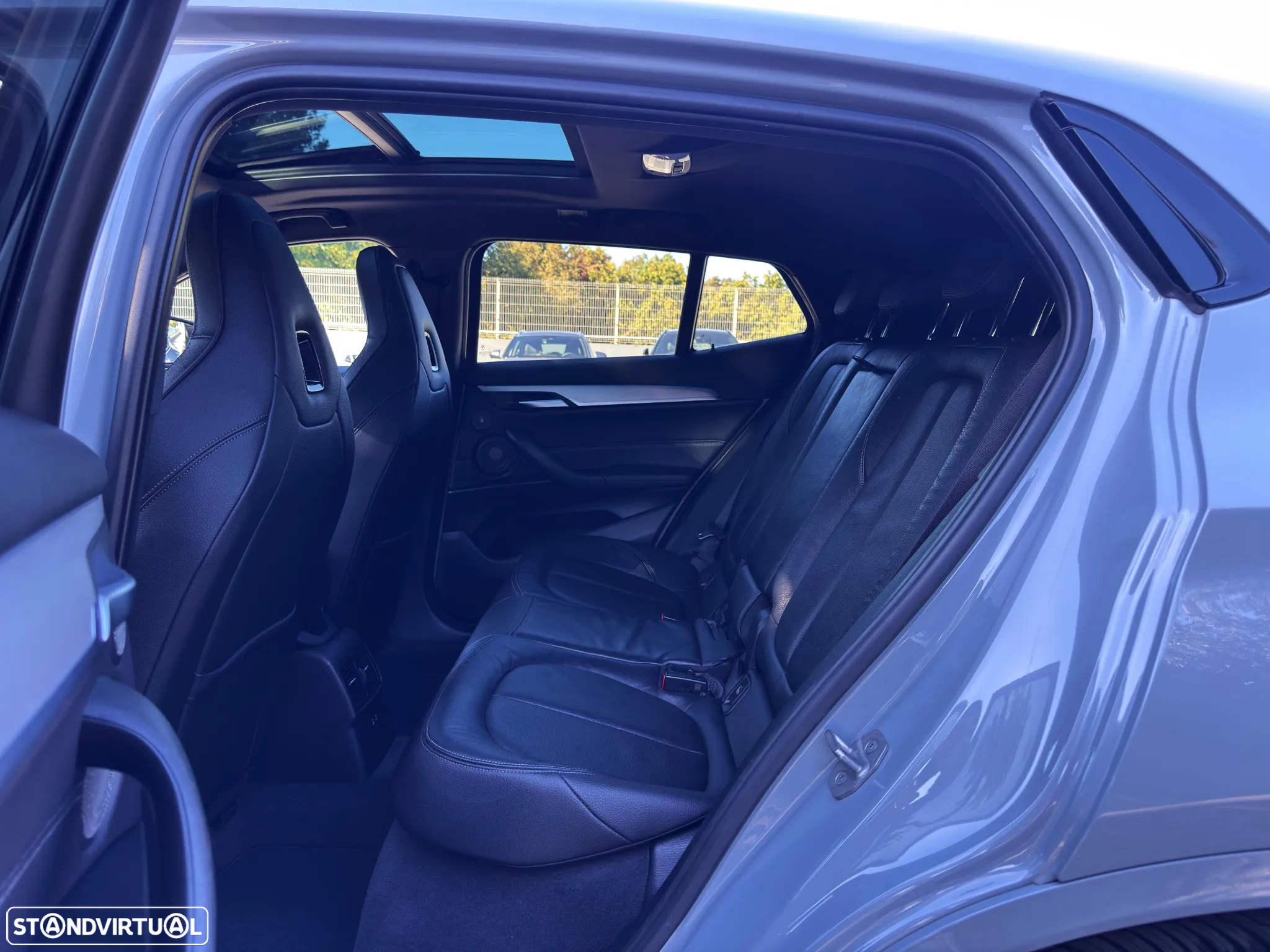 BMW X2 25 e xDrive Pack M - 7