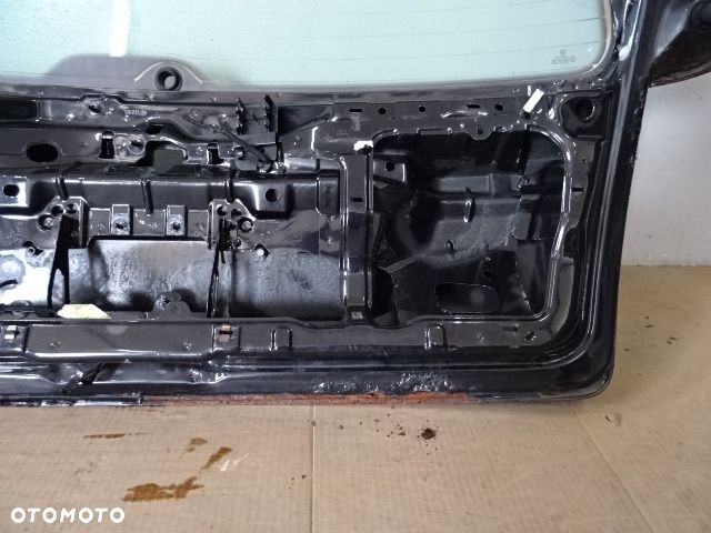 SZYBA KLAPY TYŁ TYLNA BAGAŻNIKA VW BORA KOMBI LAK: LC9Z NR12 - 9