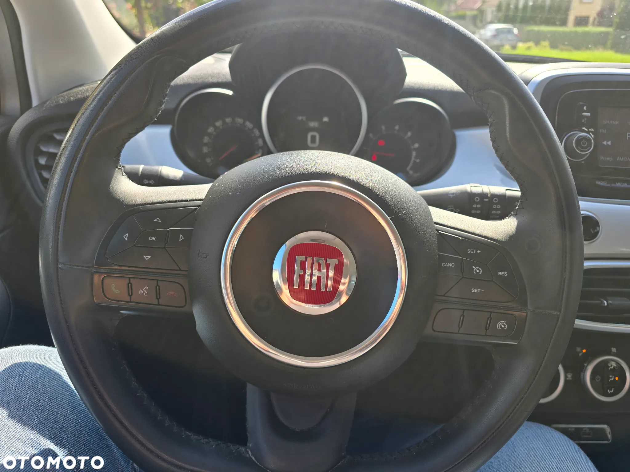 Fiat 500X 1.6 E-torQ 4x2 Rockstar - 11