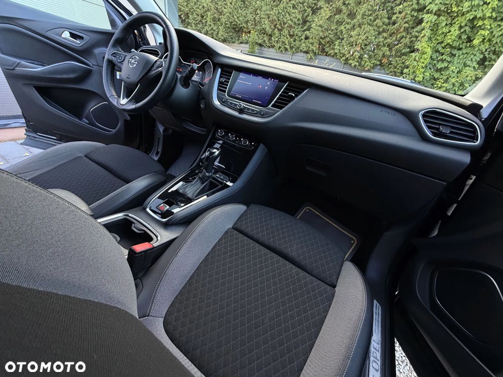 Opel Grandland X - 15