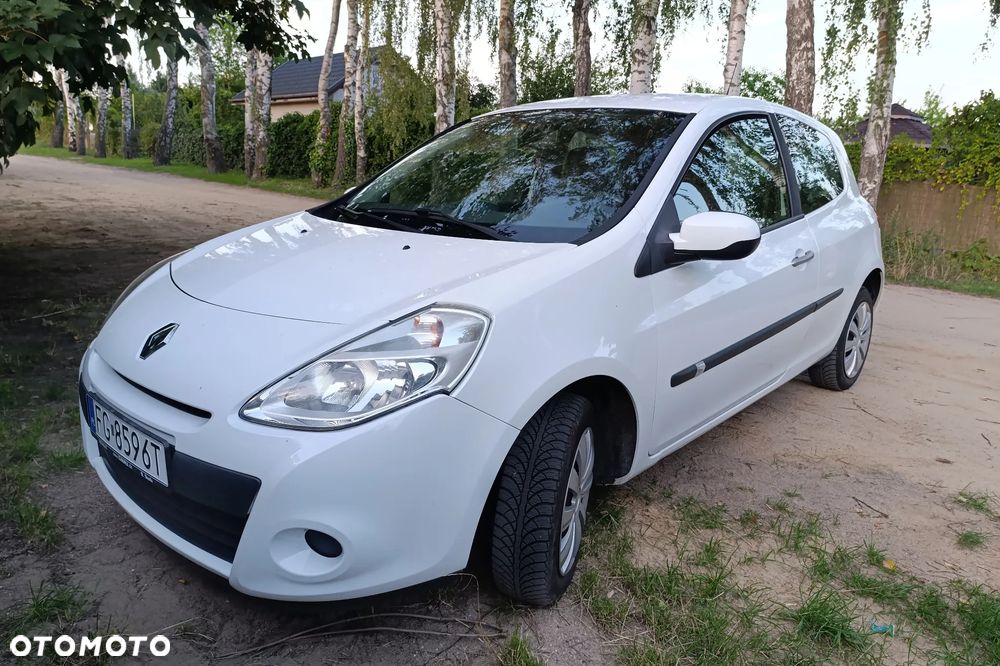 Renault Clio 1.2 16V 75 Dynamique - 3