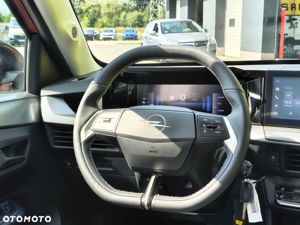 Opel Frontera - 12