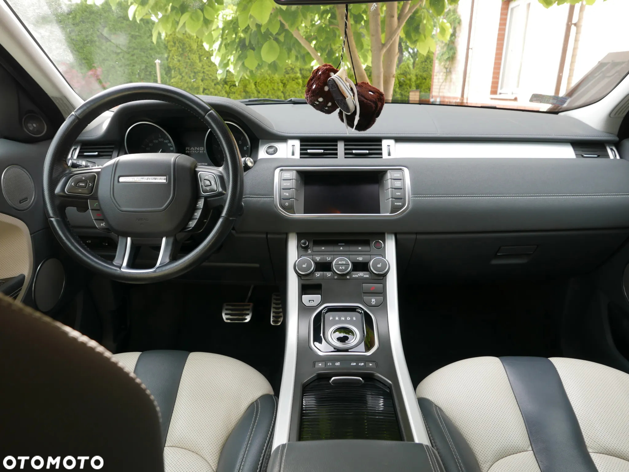 Land Rover Range Rover Evoque - 19