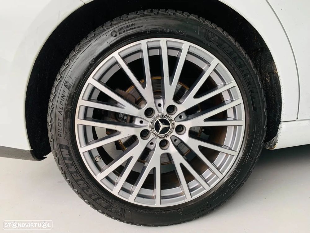 Mercedes-Benz CLA 180 d Progressive - 6