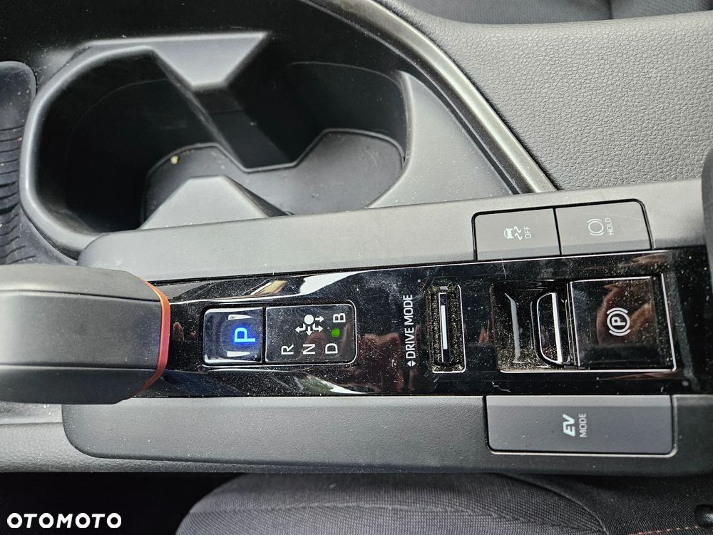 Toyota C-HR 1.8 Hybrid Style - 9