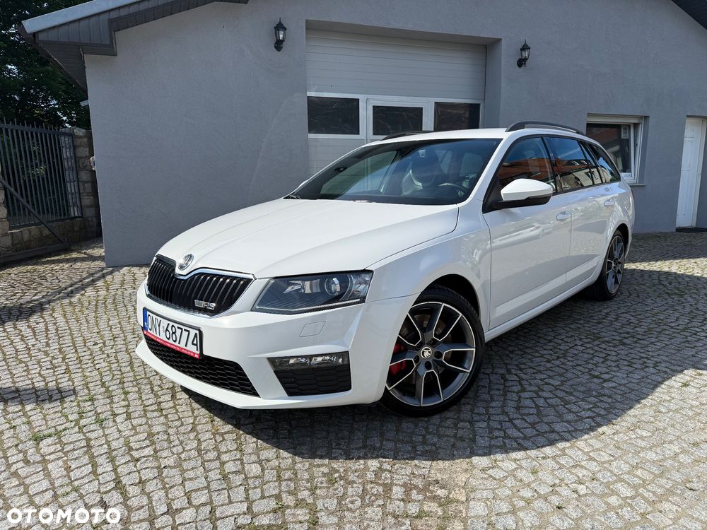 Skoda Octavia 2.0 TDI (Green tec) RS - 1