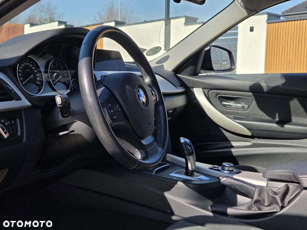 BMW Seria 3 318d - 7
