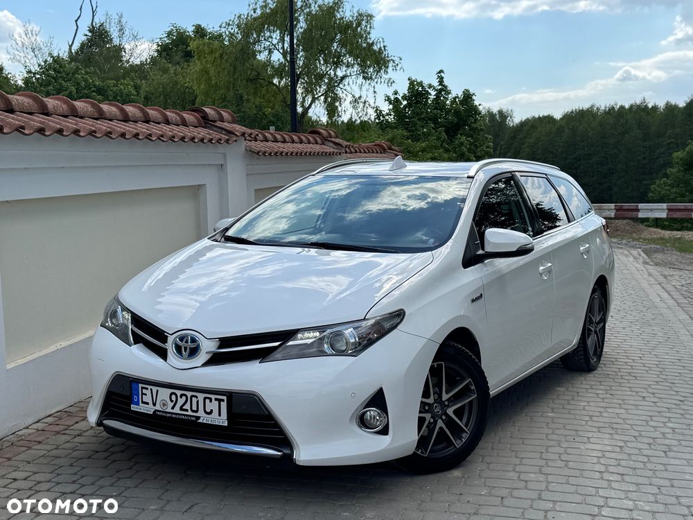 Toyota Auris - 2