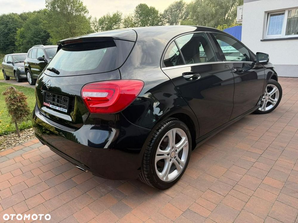 Mercedes-Benz Klasa A 180 (BlueEFFICIENCY) 7G-DCT AMG Sport - 9
