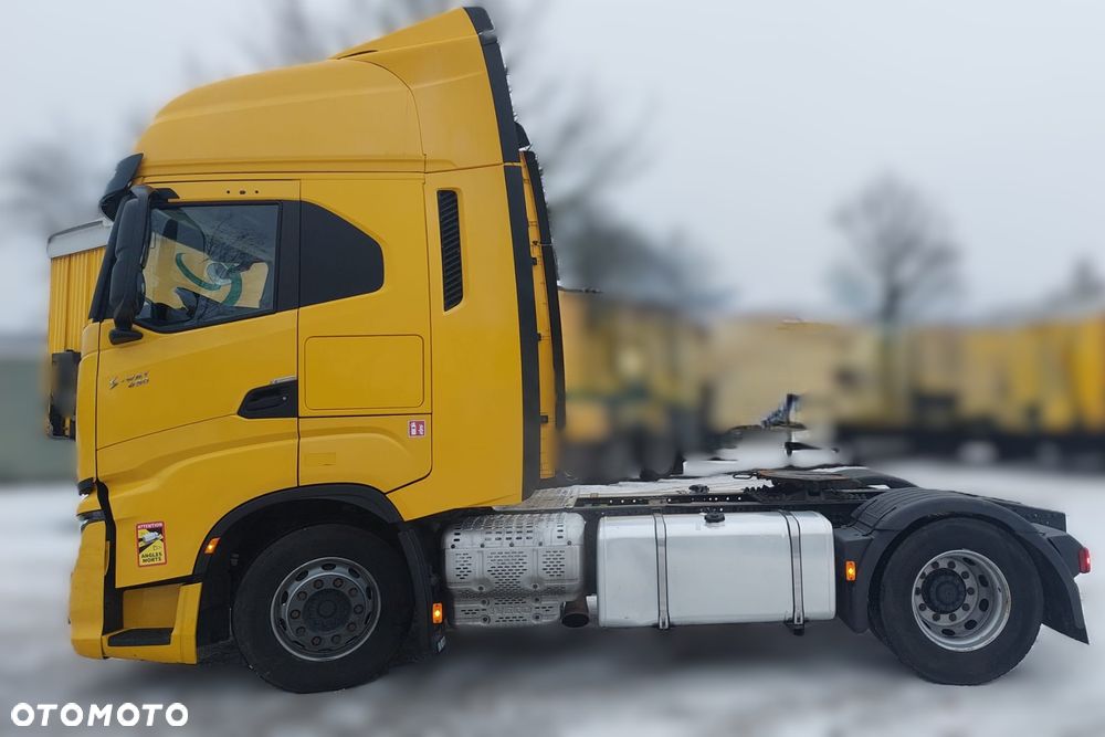 Iveco S-WAY - 4