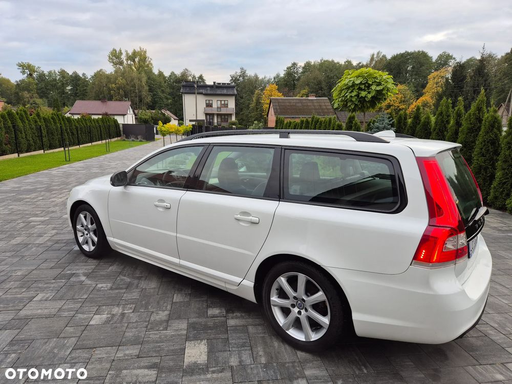 Volvo V70 T4 Drive-E Dynamic Momentum - 32